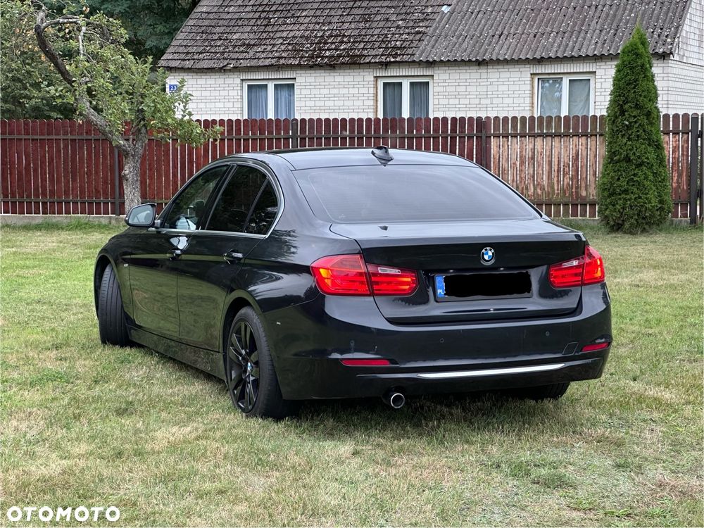 BMW Seria 3 320d Efficient Dynamic Edition Luxury Line - 10