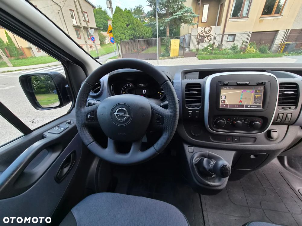 Opel Vivaro - 7