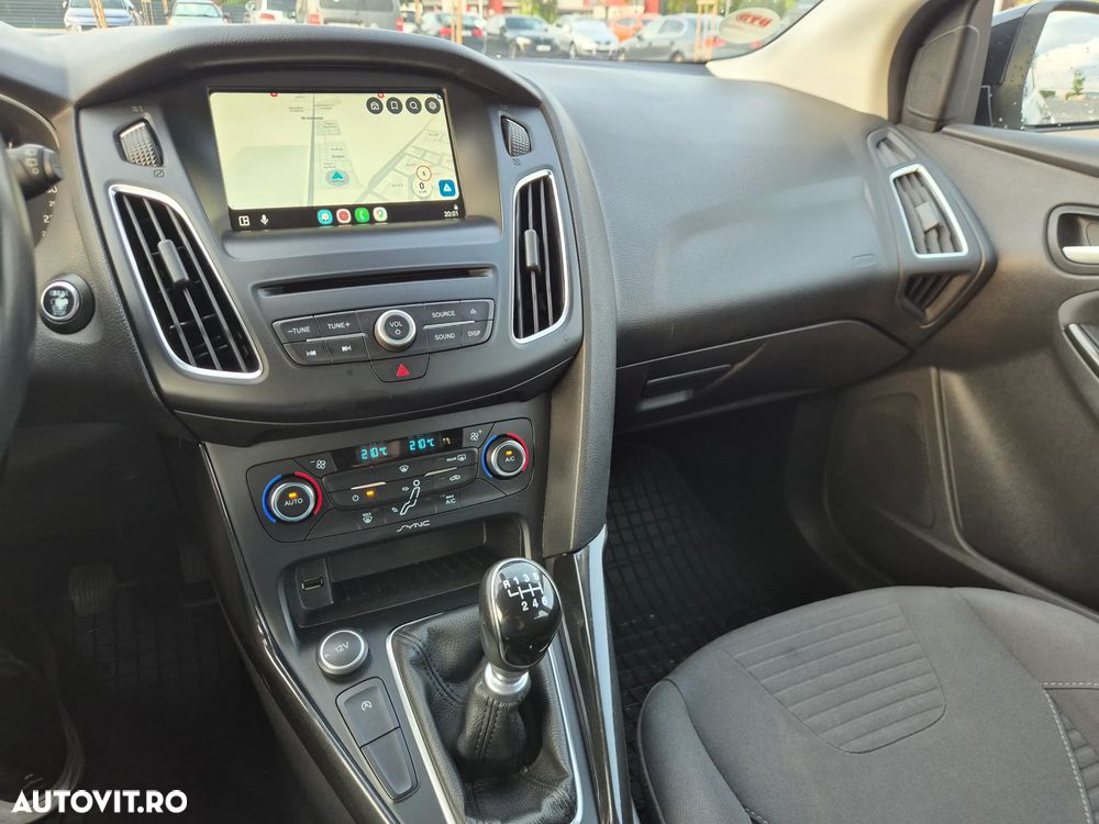 Ford Focus 1.5 TDCi Titanium - 13