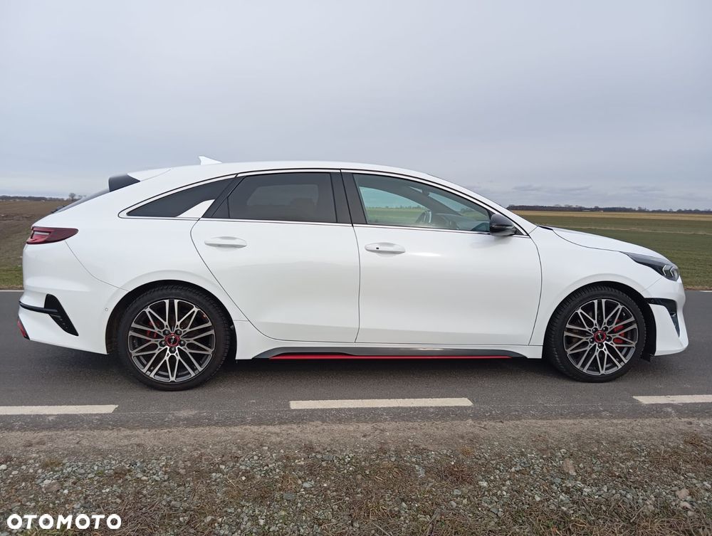 Kia ProCeed 1.6 T-GDI DCT7 OPF GT - 1