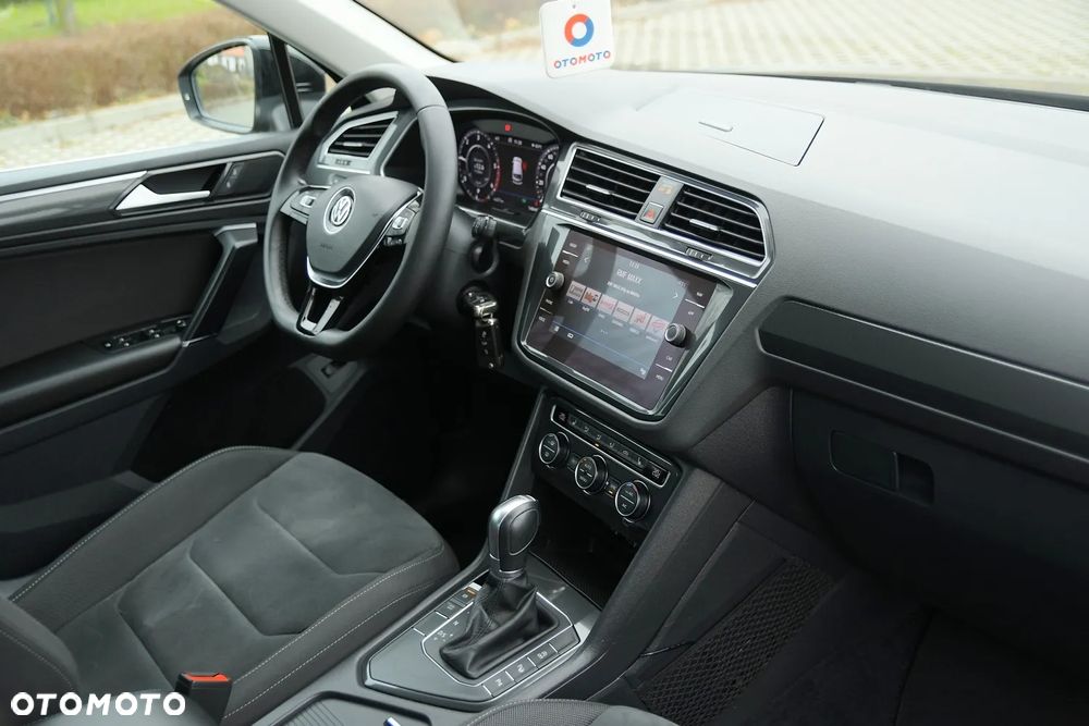 Volkswagen Tiguan - 21