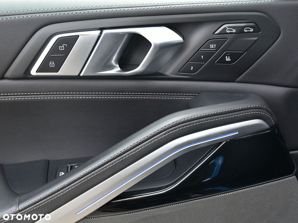 BMW X6 xDrive30d mHEV - 14