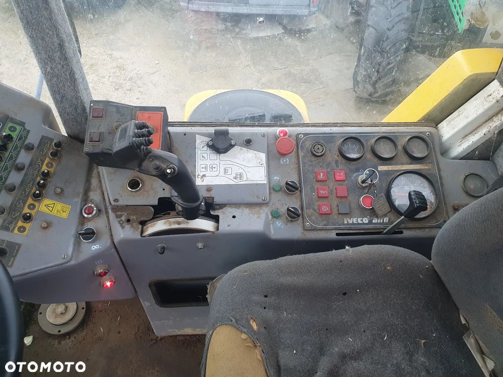 Inny Samojezdny Opryskiwacz  Caruelle UTL 3000  Sequip UTL 3000 maestria mattrot - 15