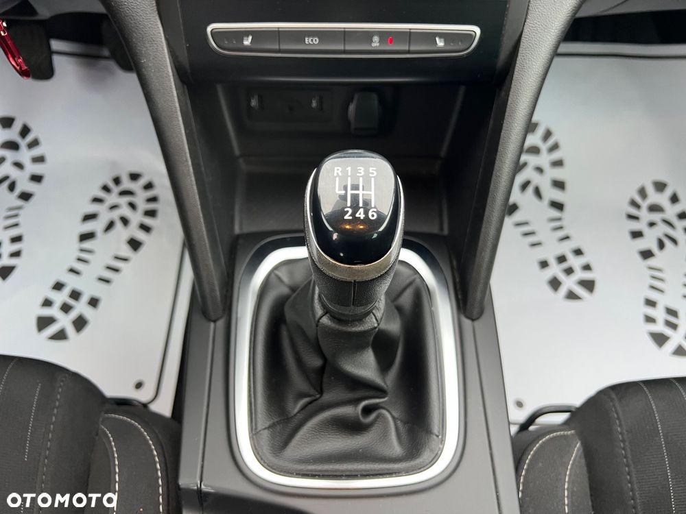 Renault Megane 1.3 TCe FAP Limited - 27