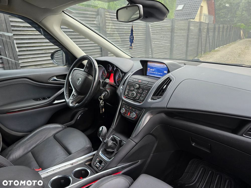 Opel Zafira - 15