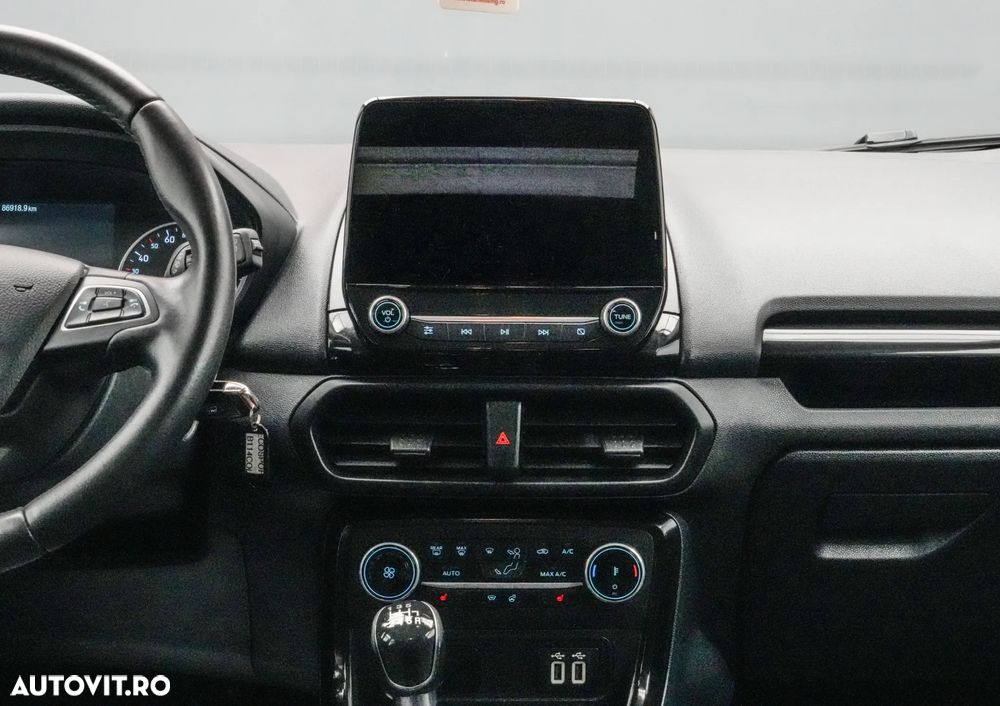 Ford EcoSport 1.0 EcoBoost Titanium - 18