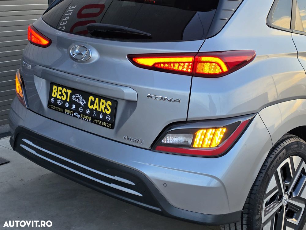 Hyundai KONA Business - 12