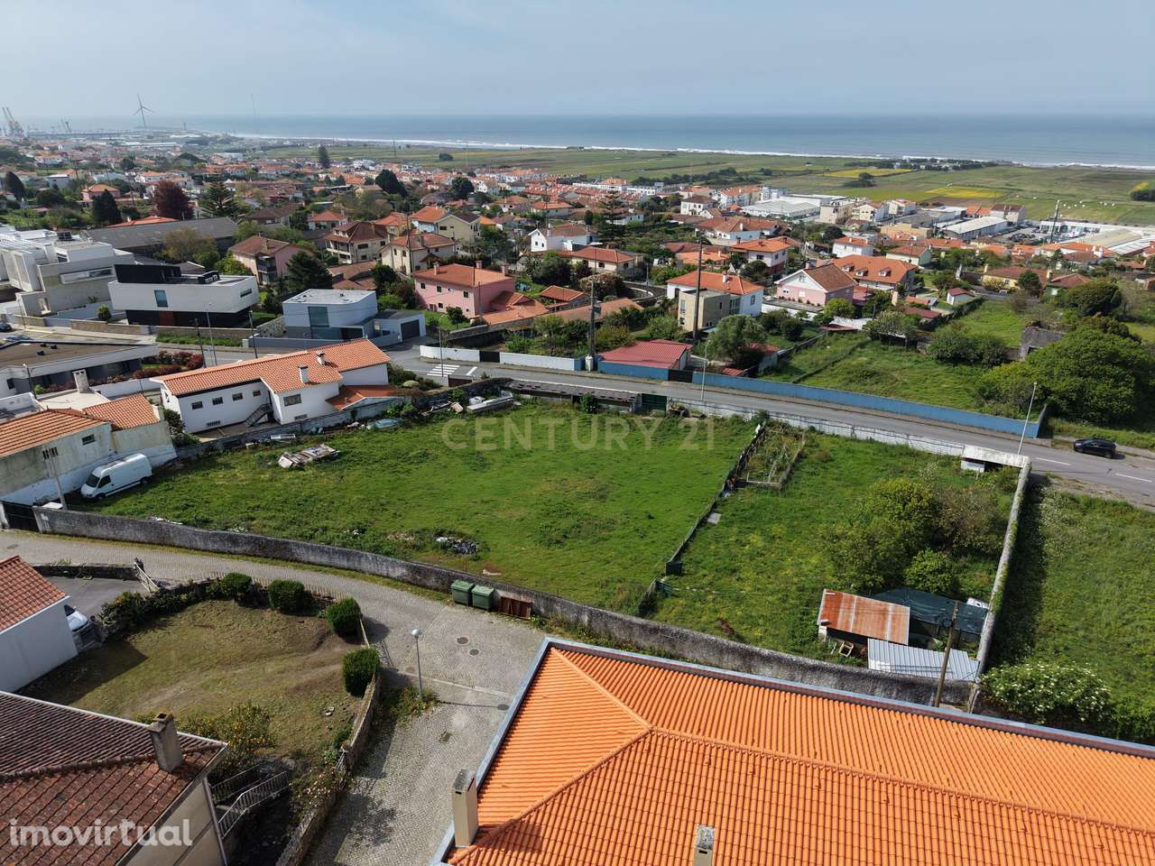 Terreno na Areosa com Vista Mar e Excelente Potencial de Investimento - Grande imagem: 4/4