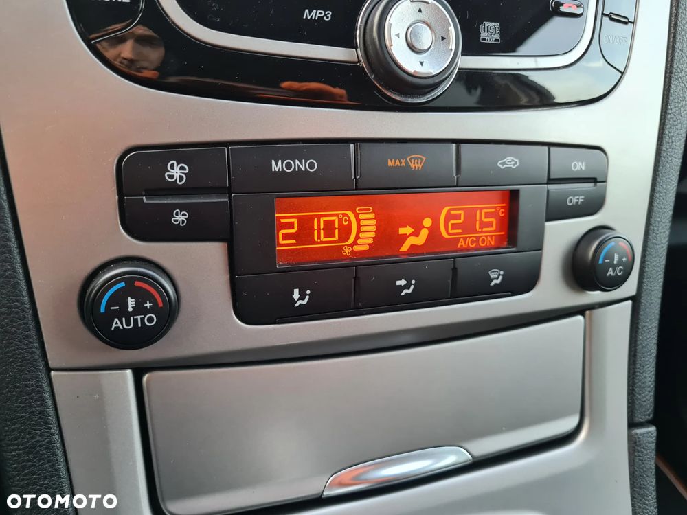 Ford S-Max 1.6 EcoBoost Titanium - 18