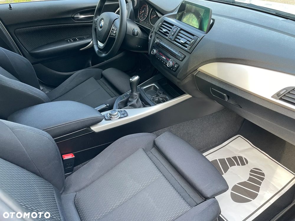 BMW Seria 1 116i - 9