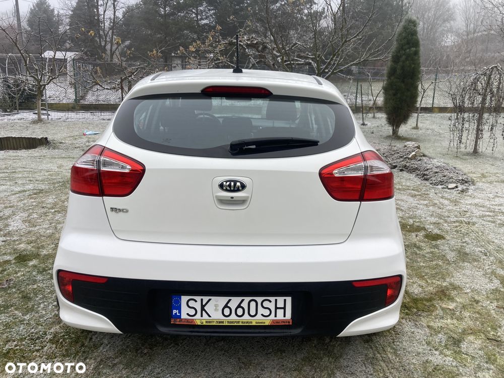 Kia Rio 1.2 XL Business Line - 4