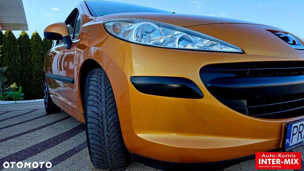 Peugeot 207 - 10