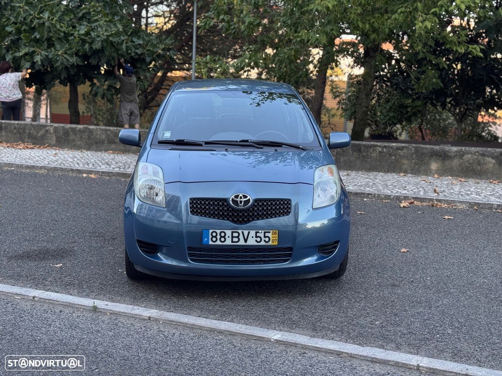 Toyota Yaris 1.0 VVT-i Sol - 4