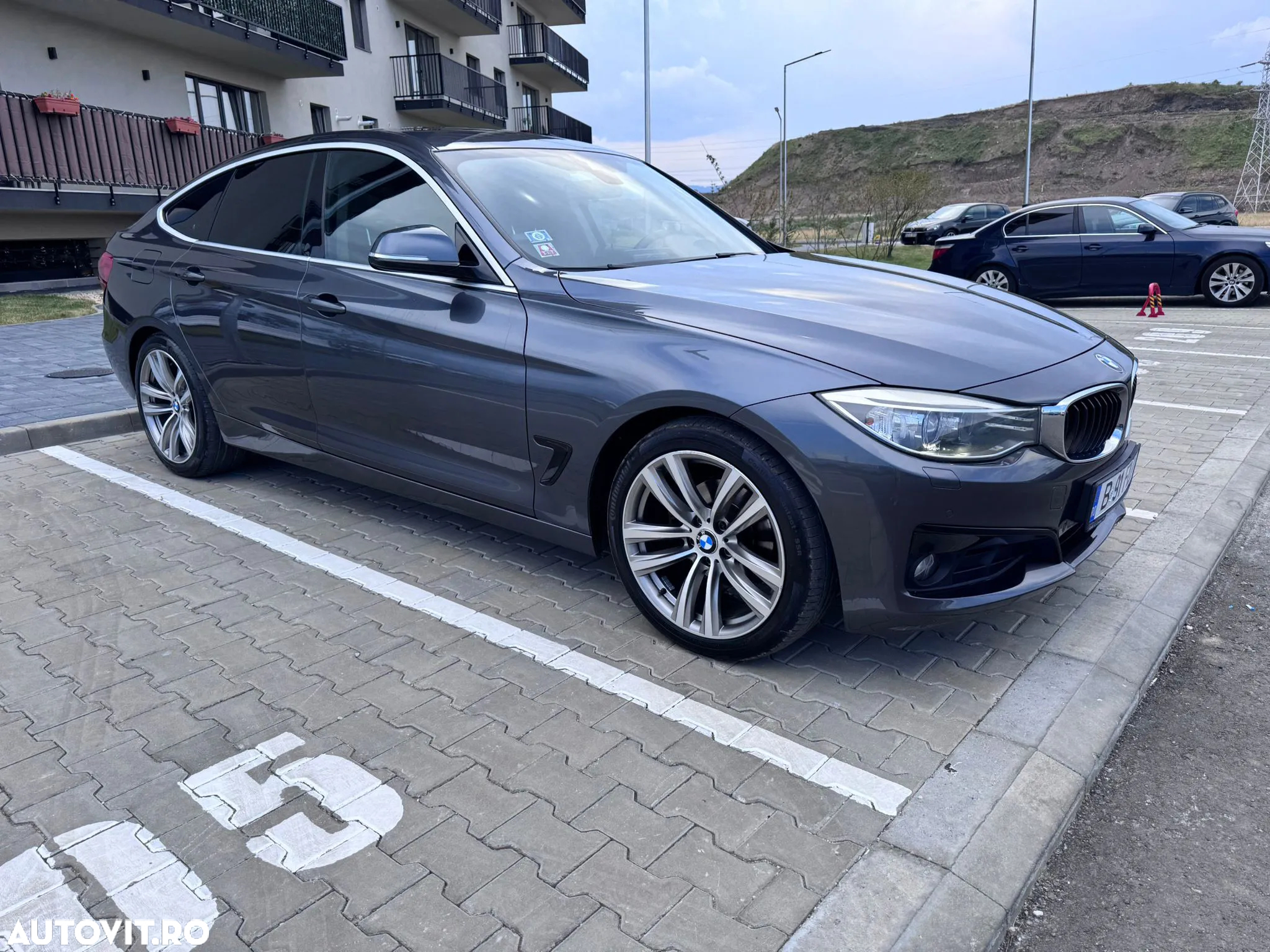 BMW Seria 3 320d xDrive Aut. - 3