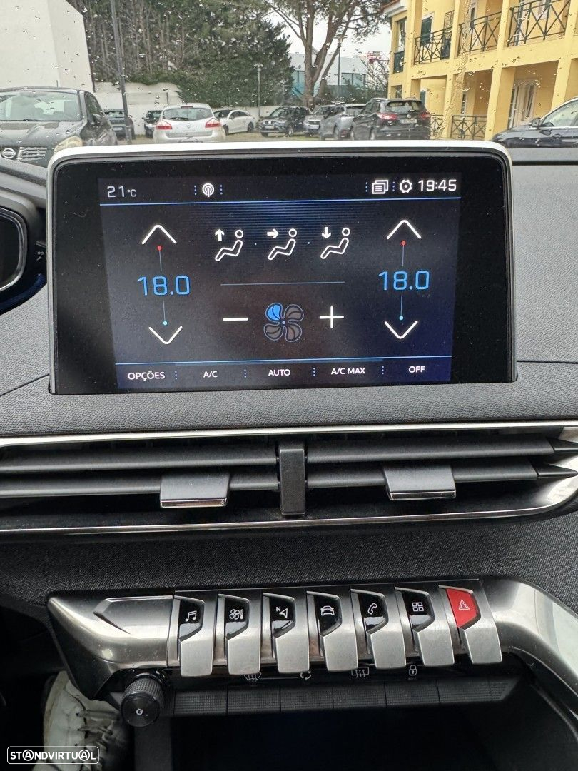 Peugeot 3008 1.2 PureTech Allure - 15
