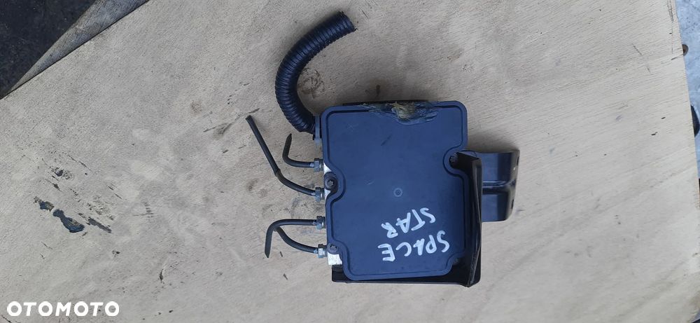 Mitsubishi Space Star II FL Blacharskie Kolor P19 Klapa tył Drzwi prawe przód lewe prawe tył  Błotnik prawy przód Lampa tył lewa prawa - 20