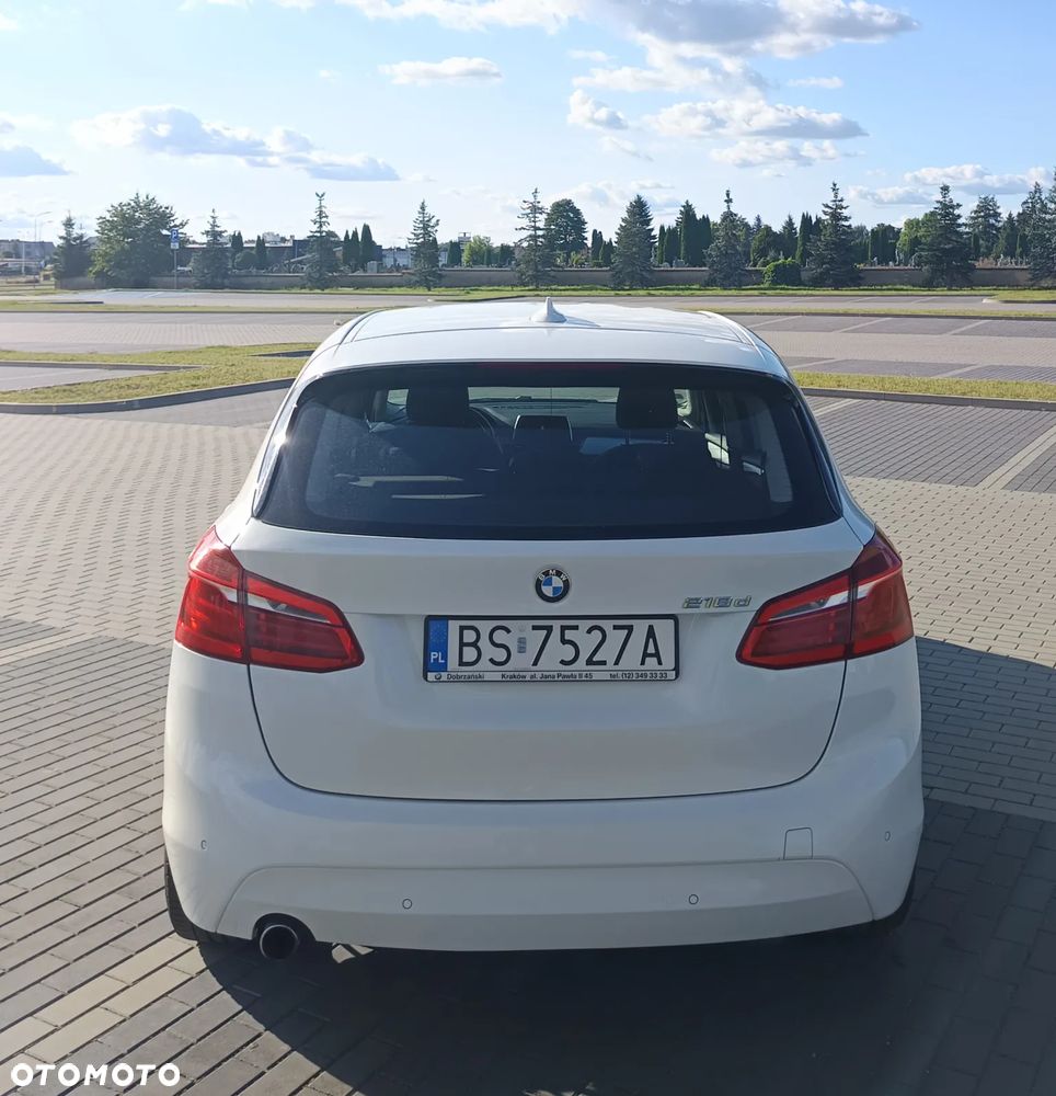 BMW Seria 2 218d - 7