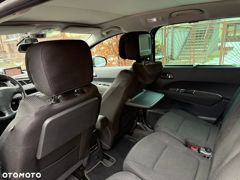 Peugeot 5008 2.0 HDi Family 7os - 15