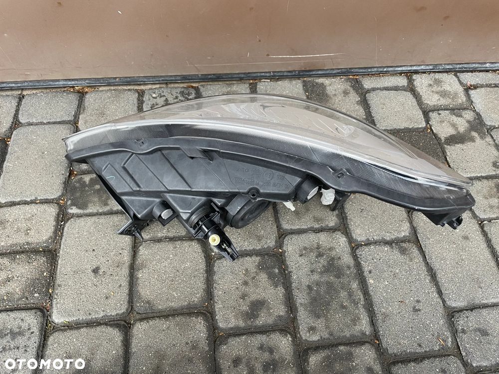 DACIA LODGY DOKKER reflektor lampa prawa PRZÓD przednia EU - 3