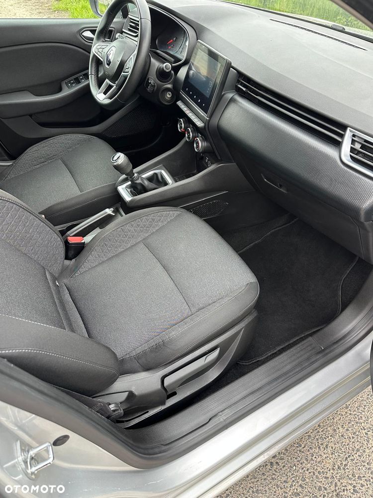 Renault Clio BLUE dCi 85 BUSINESS EDITION - 11