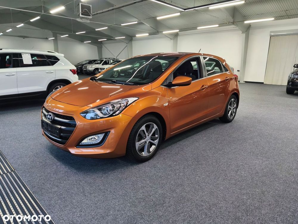 Hyundai i30 blue 1.4 YES Gold - 1