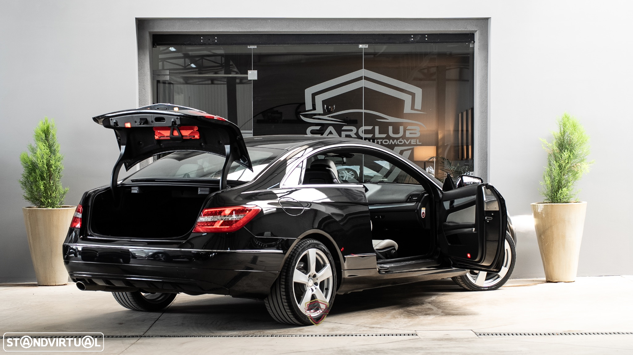 Mercedes-Benz E 220 CDi Avantgarde BlueEfficiency Auto - 8