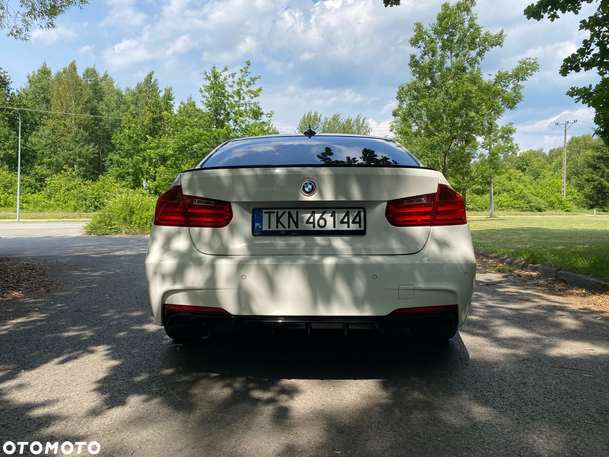 BMW Seria 3 320d Touring Luxury Line - 14