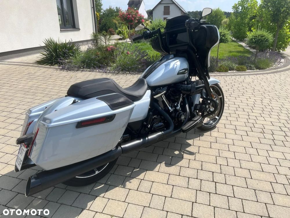 Harley-Davidson Touring Street Glide - 6