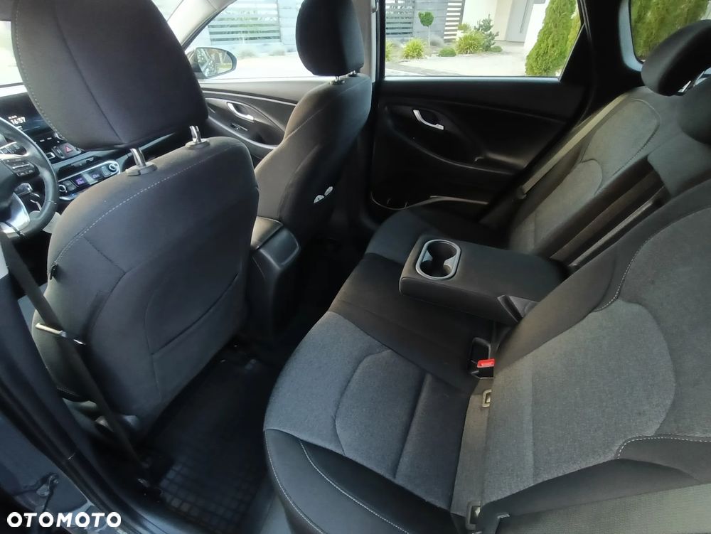 Hyundai i30 - 11