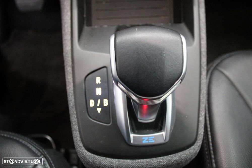 Renault Zoe (c/ Bateria) EV50 135hp Techno - 27