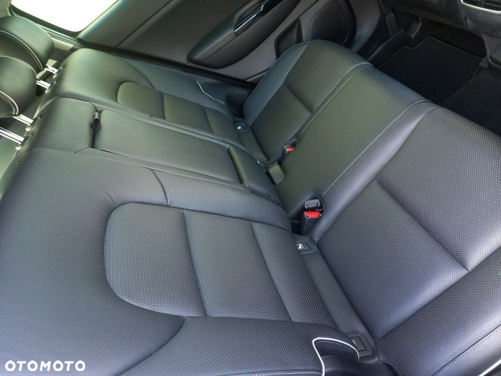 Kia Sportage 1.7 CRDI Business Line M 2WD - 22