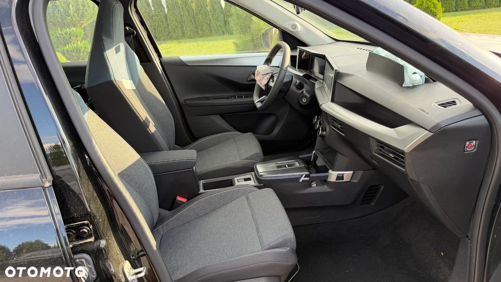Opel Frontera 1.2 T mHEV Edition eDTC6 - 14