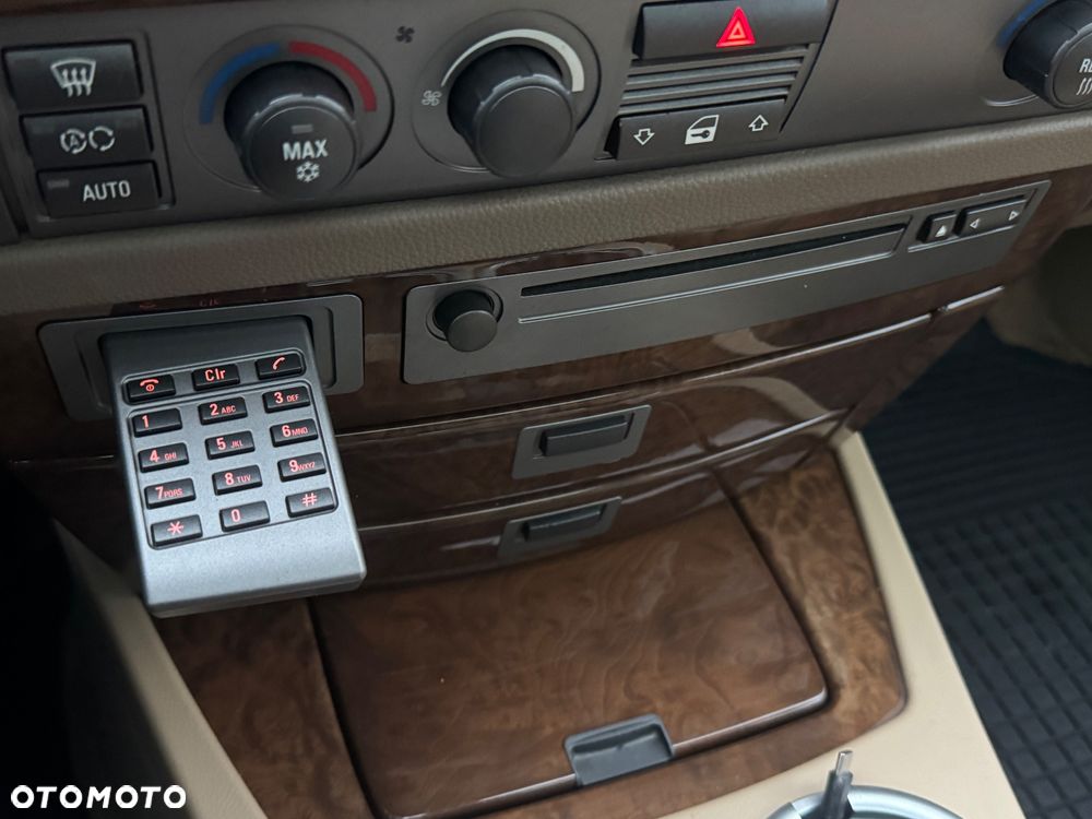BMW Seria 7 735i L - 6