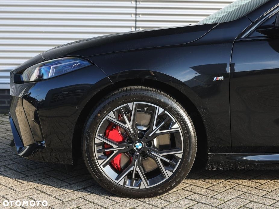 BMW Seria 1 123 mHEV xDrive - 14