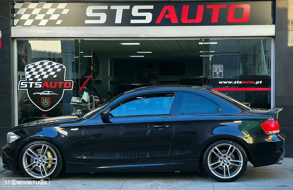 BMW 118 d Limited Edition Lifestyle c/ M Sport Pack - 8