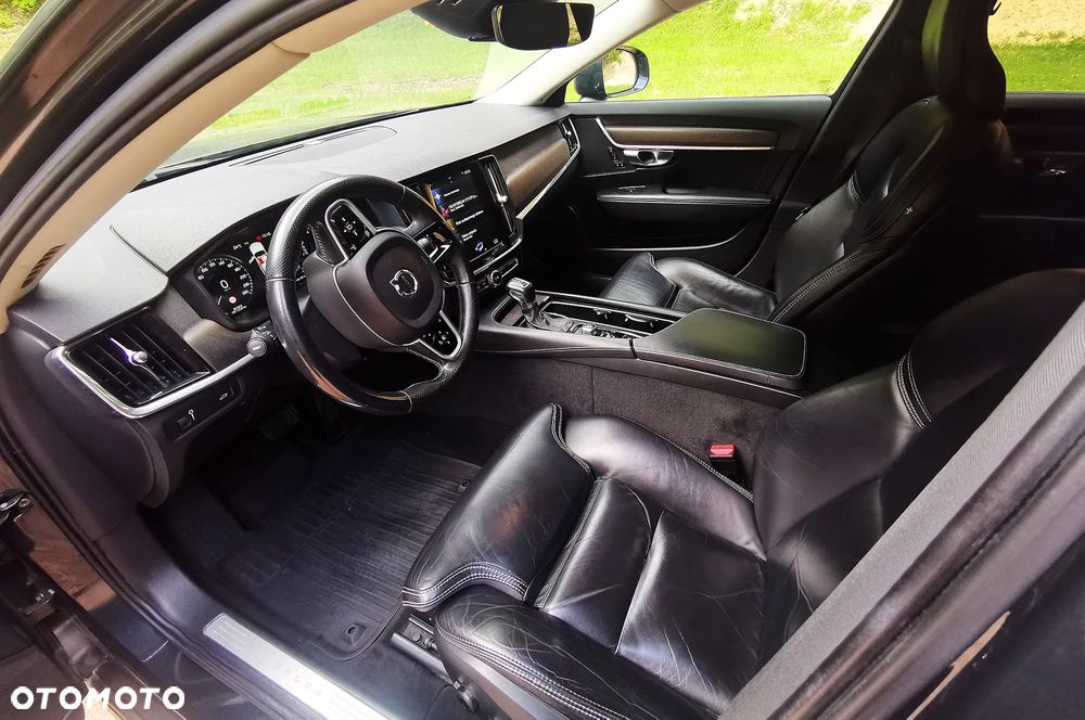 Volvo V90 Cross Country D4 AWD Pro - 12