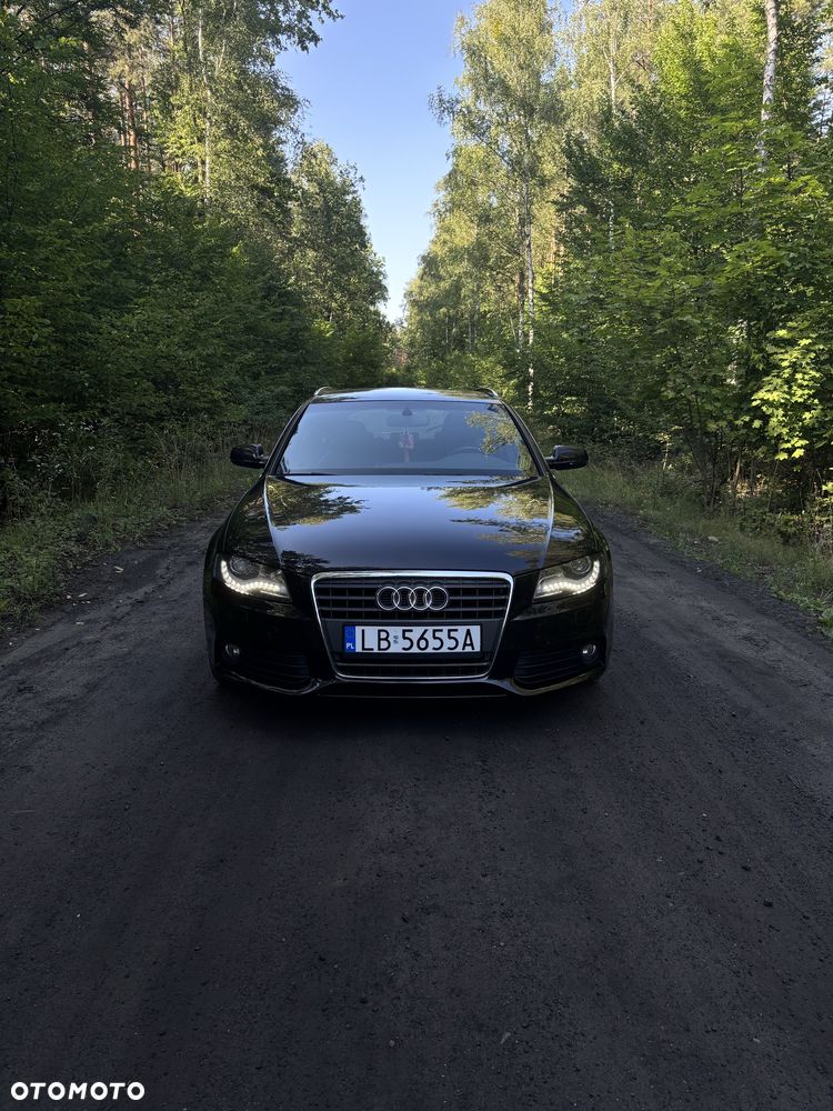 Audi A4 Avant - 1