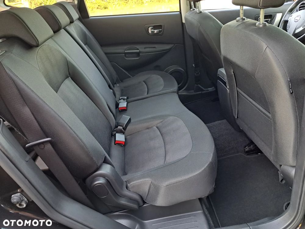 Nissan Qashqai+2 2.0 Acenta - 27