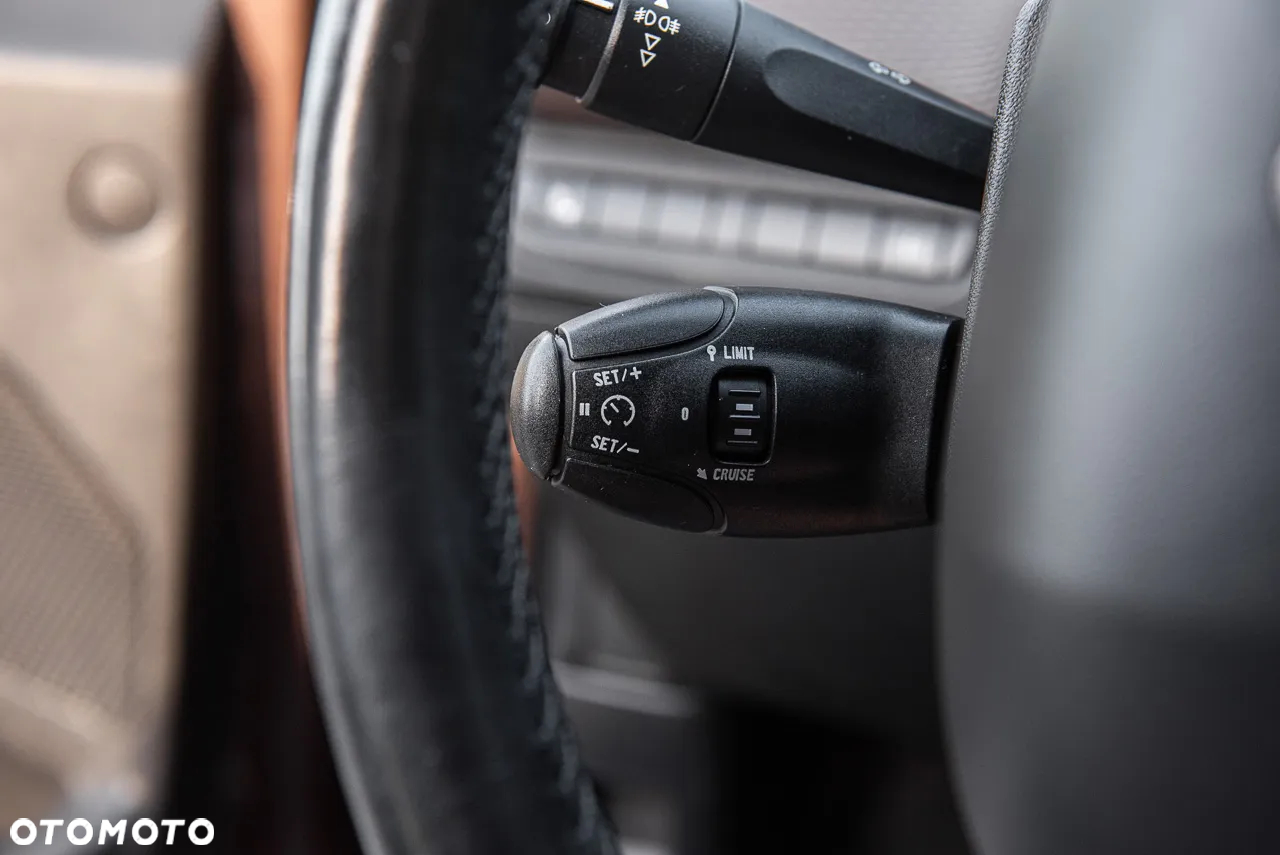 Peugeot 2008 120 VTI Business-Line - 20