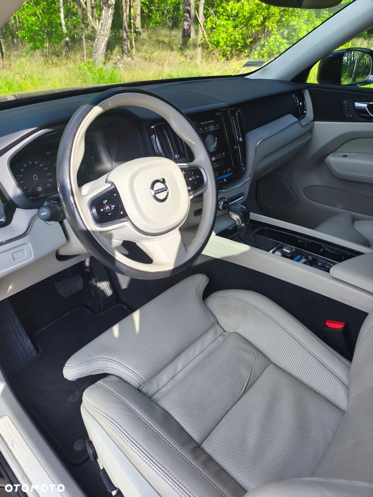 Volvo XC 60 D4 Inscription - 33