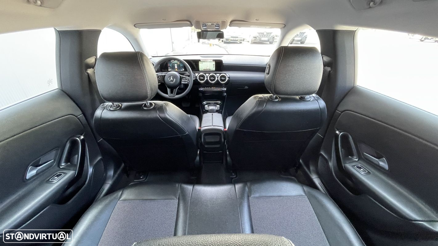 Mercedes-Benz CLA 200 d Shooting Brake 8G-DCT - 25