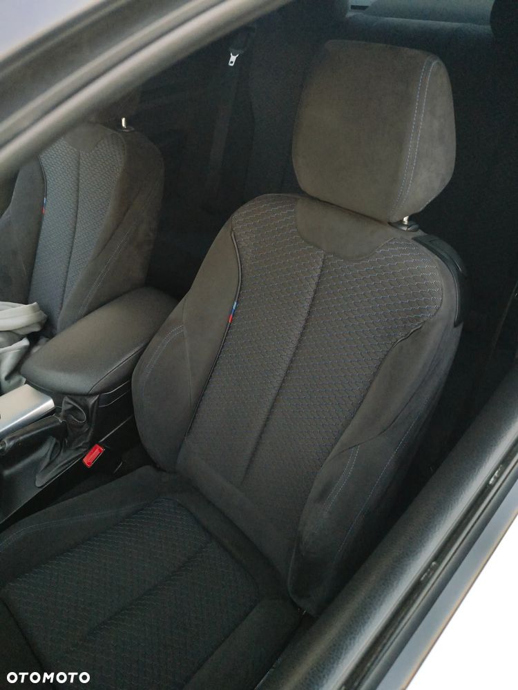 BMW Seria 2 220d Modern Line - 6
