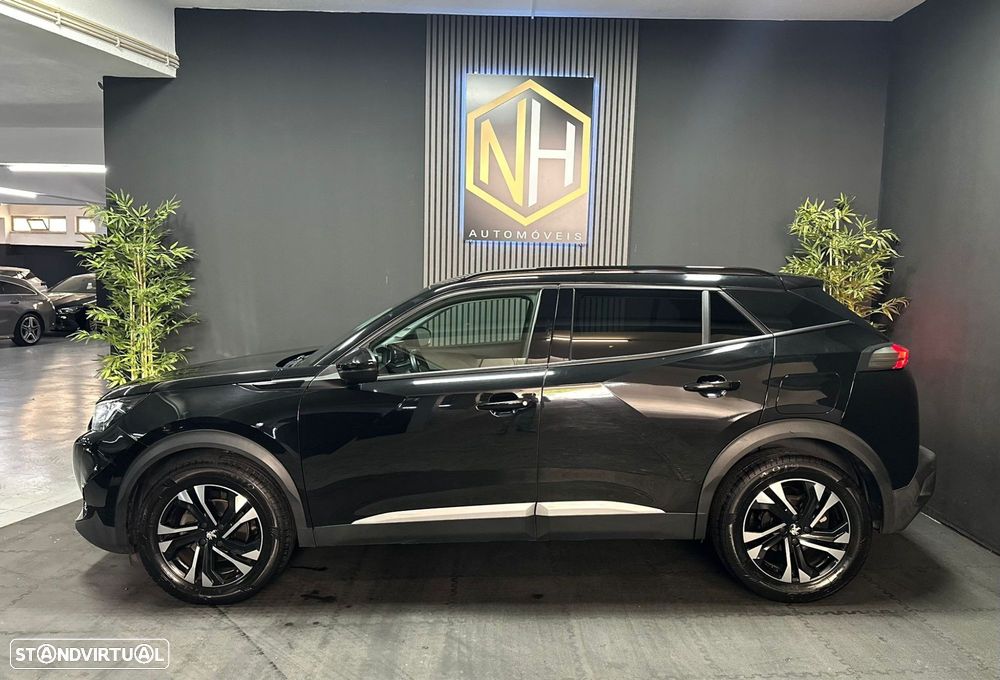 Peugeot 2008 1.2 PureTech Allure EAT6 - 3
