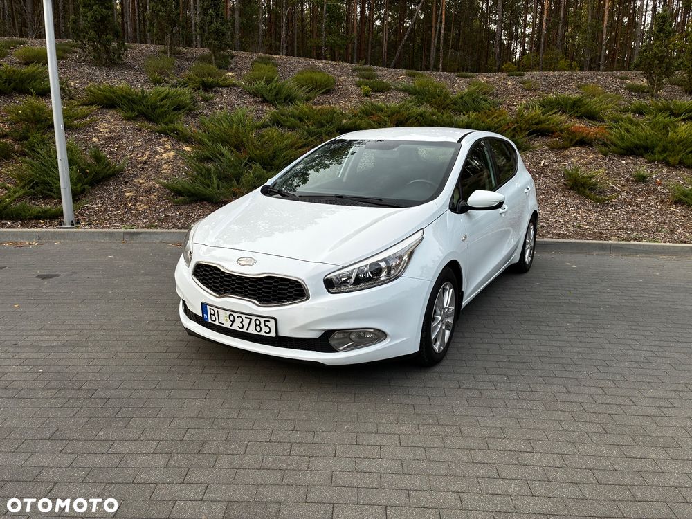 Kia Ceed - 17