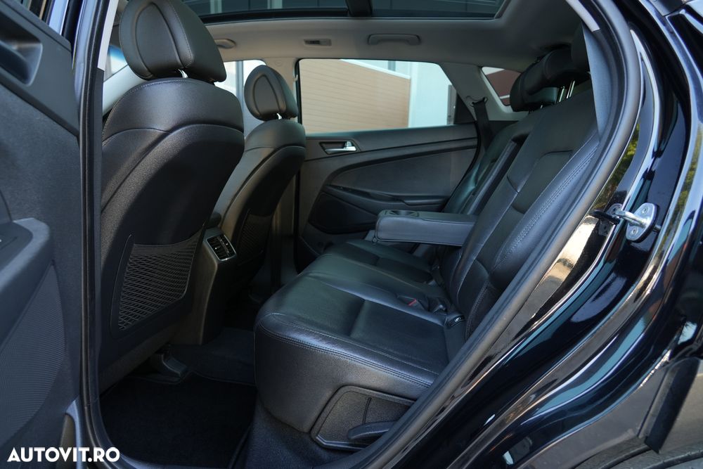 Hyundai Tucson 2.0 CRDI 4WD Automatik Premium - 9