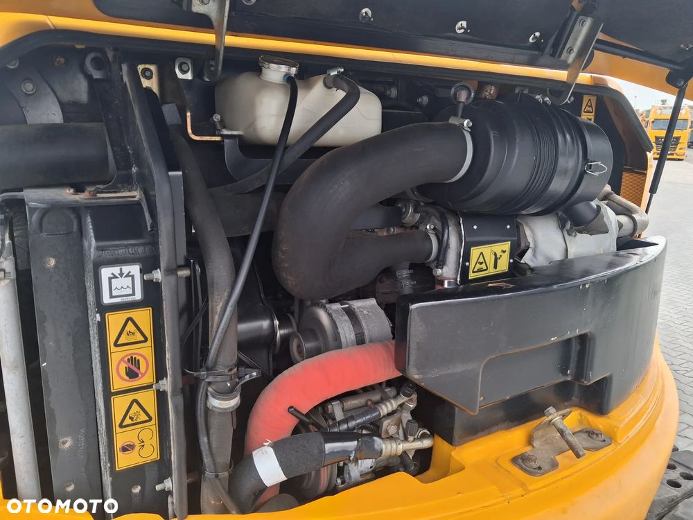 JCB 85 Z-1 - 11