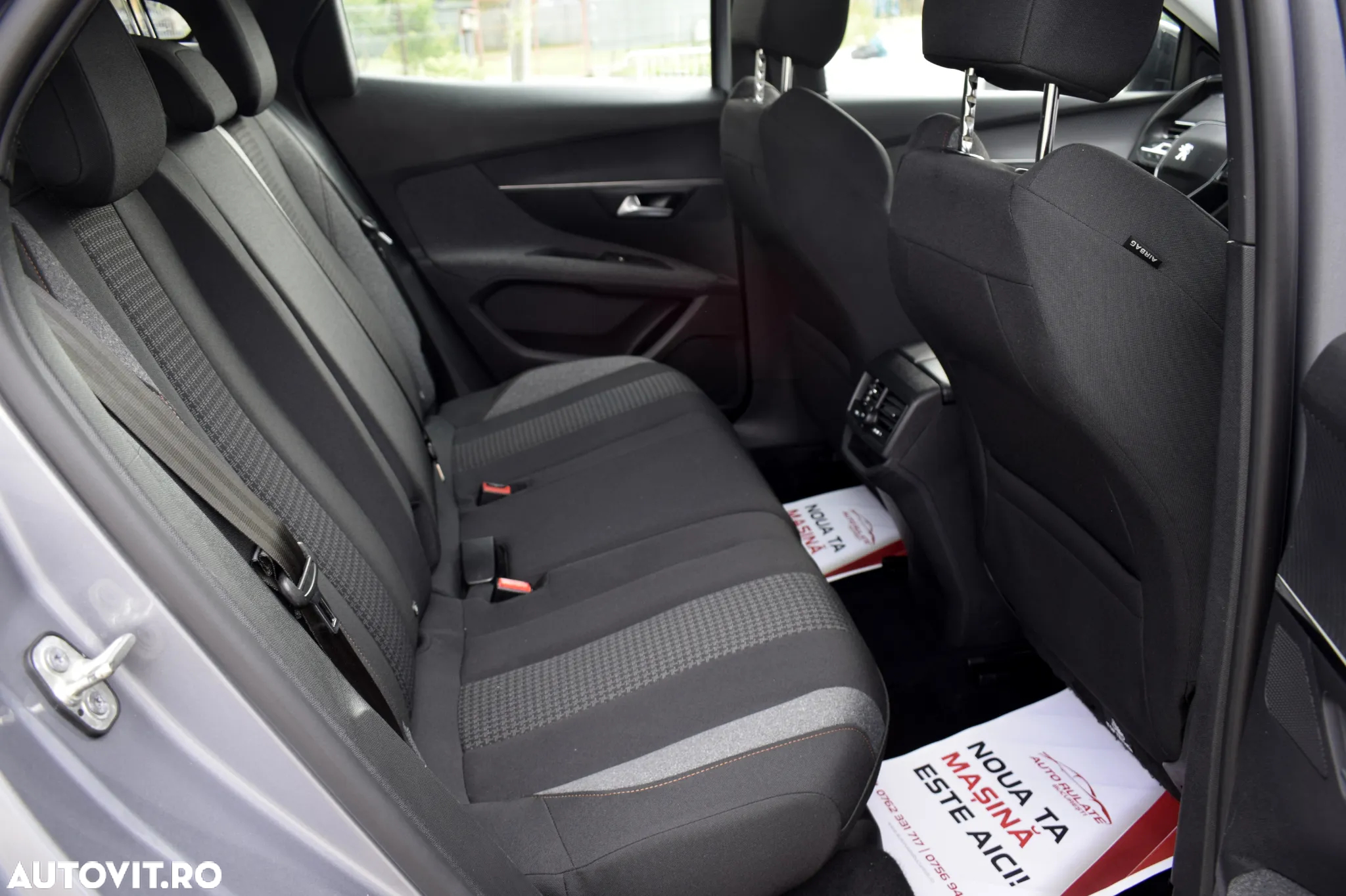 Peugeot 3008 BlueHDi 130 Stop & Start EAT8 Active - 10