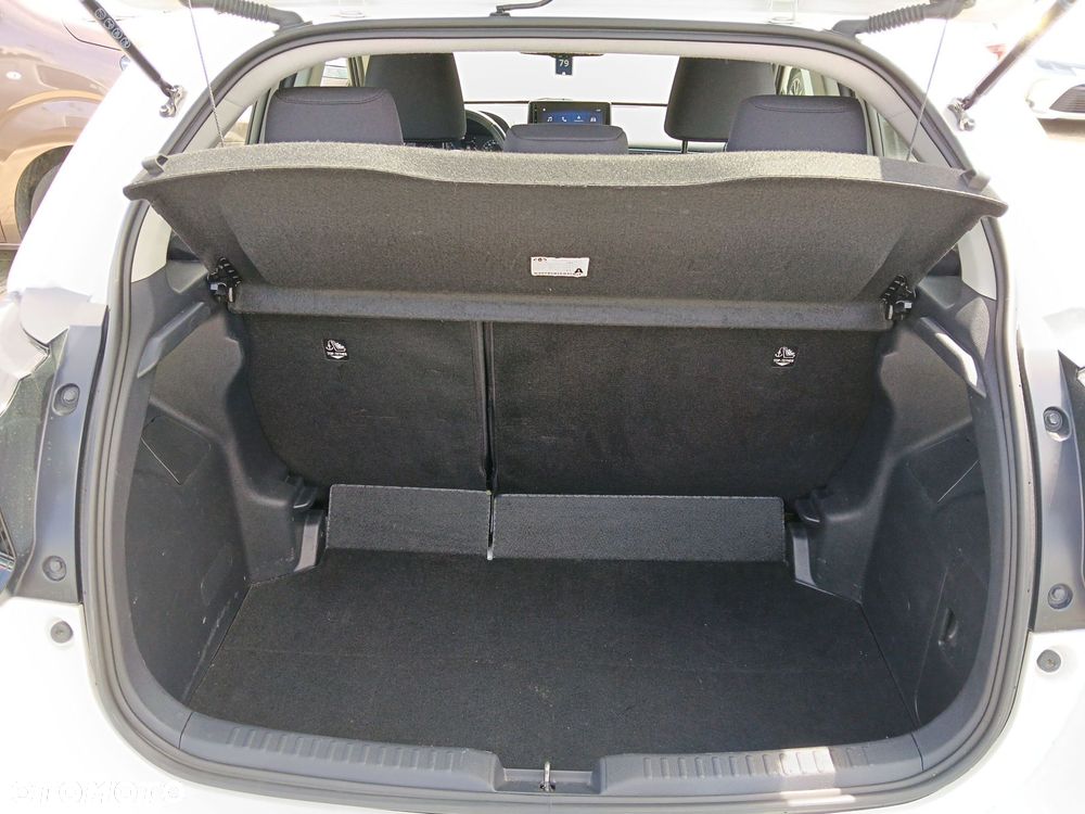 Toyota Yaris - 16