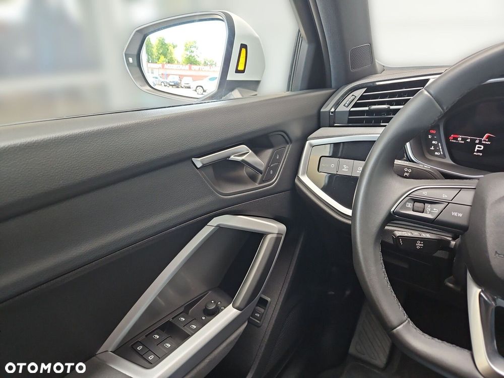 Audi Q3 Sportback 35 TFSI mHEV S tronic - 16