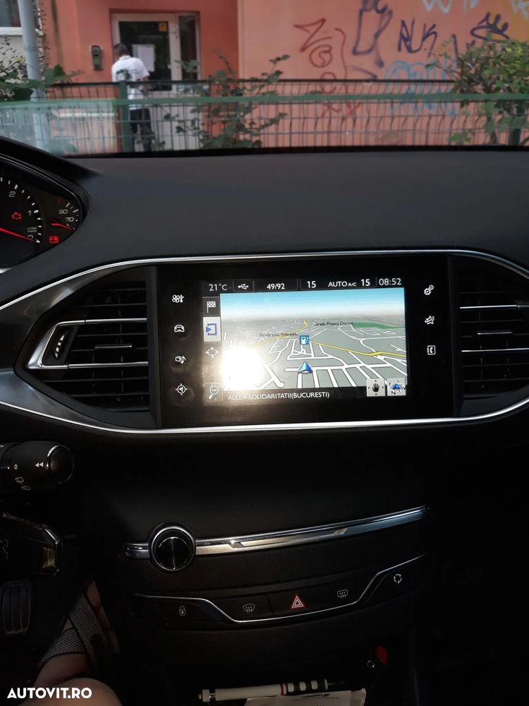 Peugeot 308 1.6 e-HDI FAP STT Allure - 5